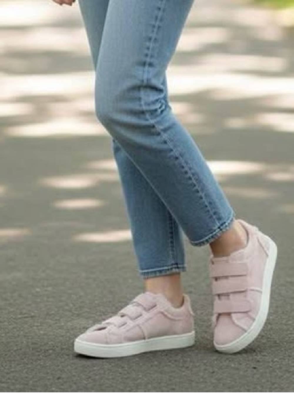 Women's Soft Pink Velcro Low-Top Sneakers